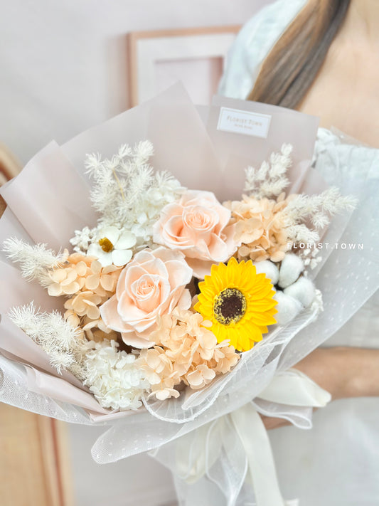 香檳玫瑰向日葵繡球花束(M Size)
