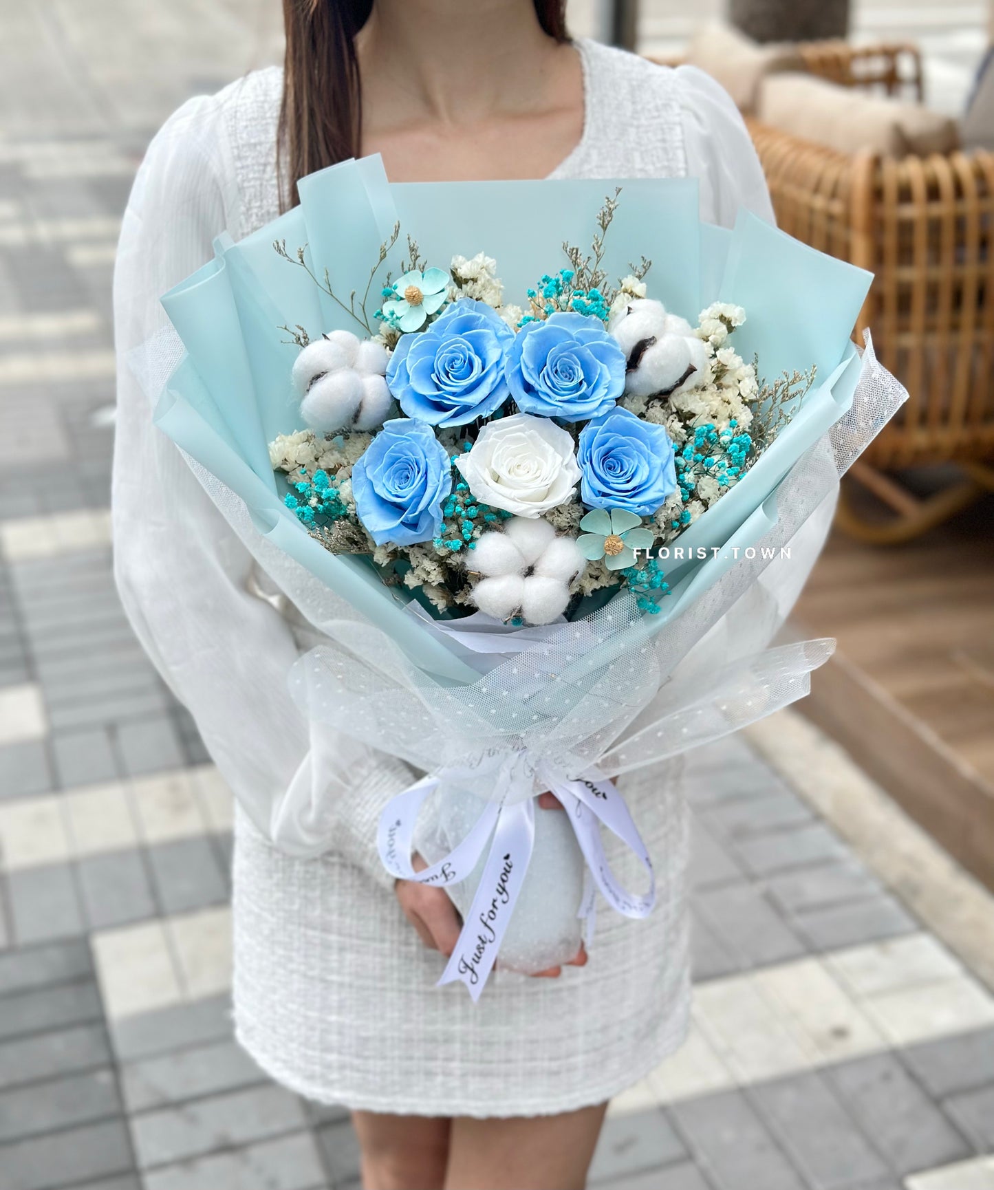藍玫瑰保鮮花束(L SIZE)
