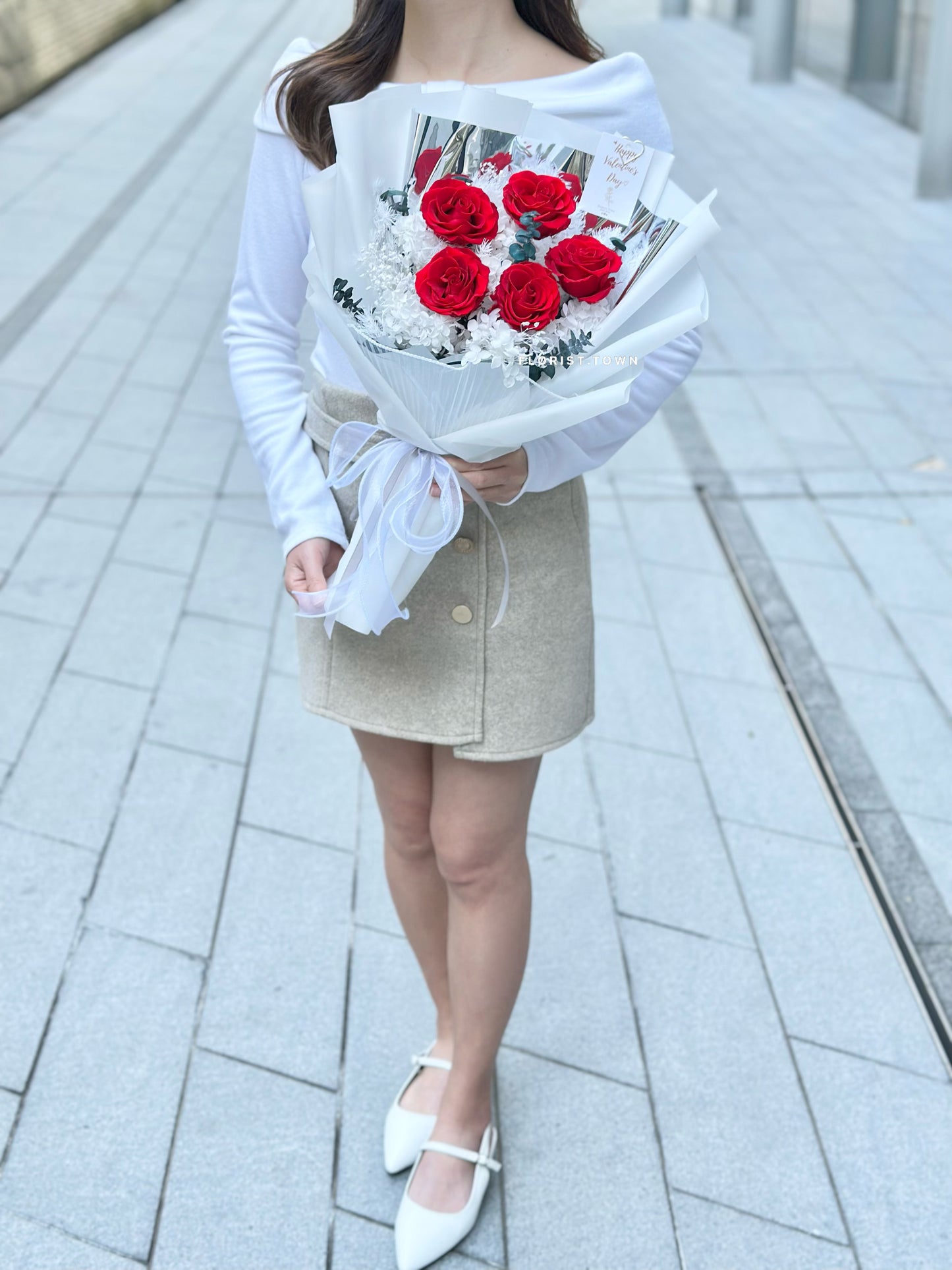 Forever Love系列丨夢幻紅玫瑰繡球花束(L Size)