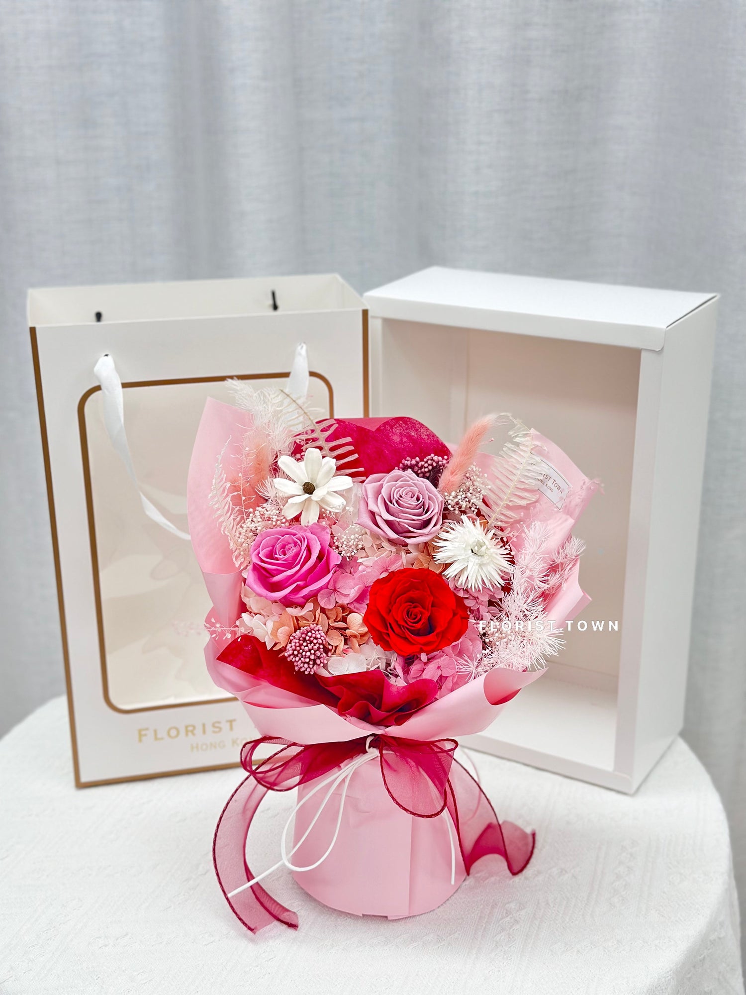 玫瑰禮盒花束M size