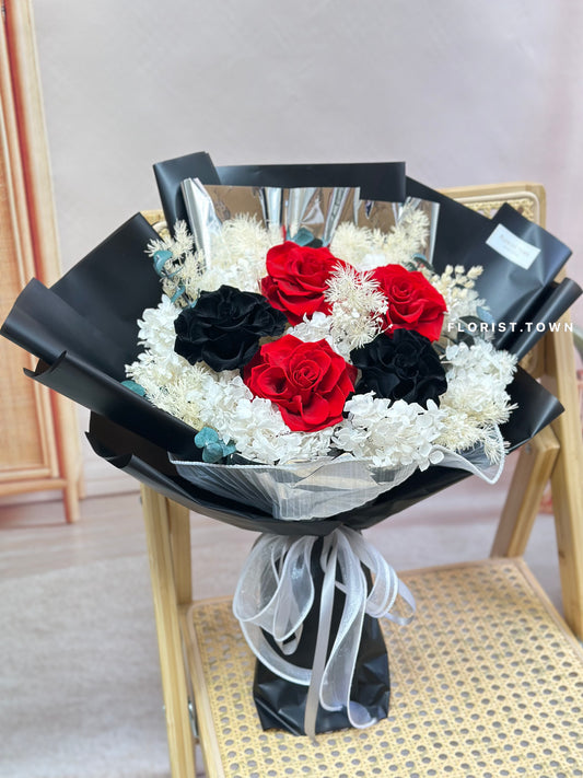 Forever Love系列丨紅黑玫瑰繡球花束（L Size）
