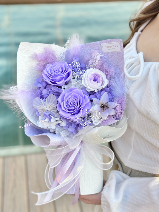 情人節浪漫紫玫瑰禮盒花束（M Size）